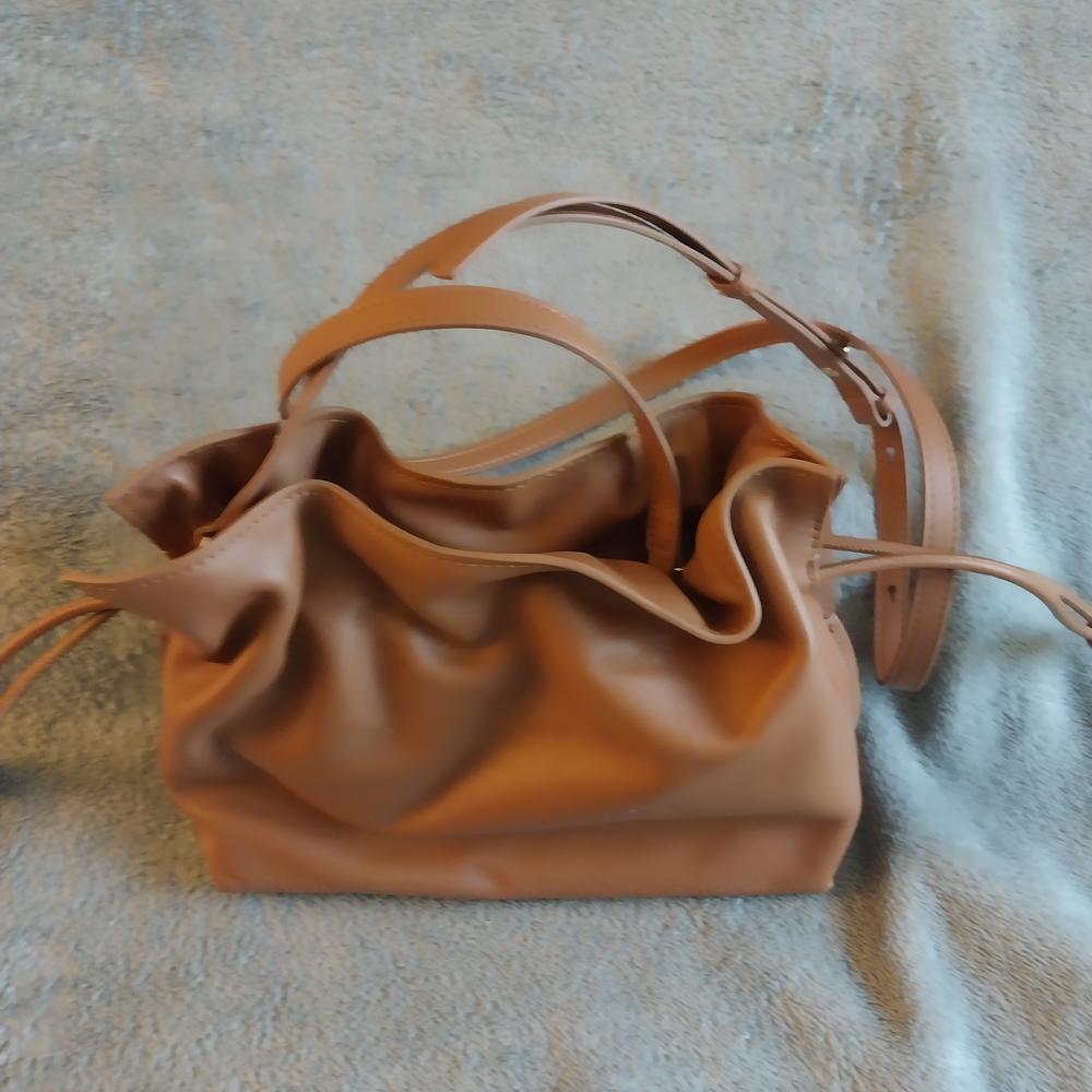 Quince Tan Shoulder Bag